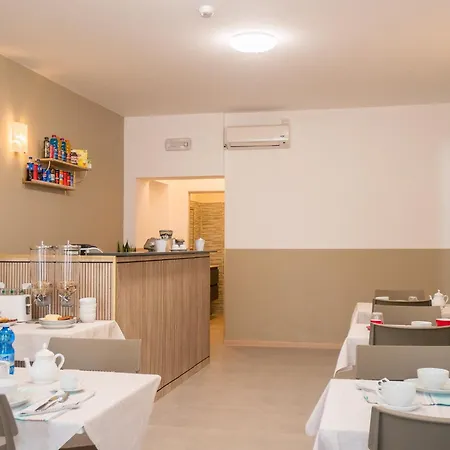 Rb Venice Hotel